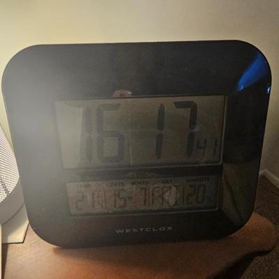 Sale Photo Thumbnail #300