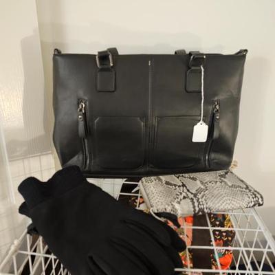 Sale Photo Thumbnail #312