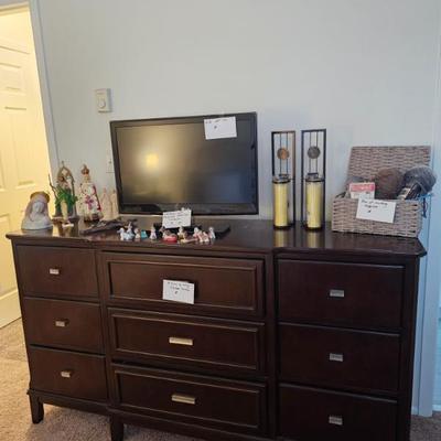 Sale Photo Thumbnail #336