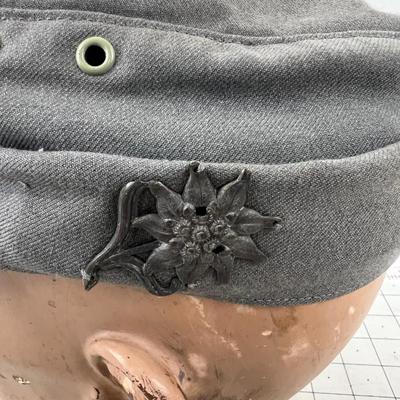 WW II Era German Army Mountain Cap 