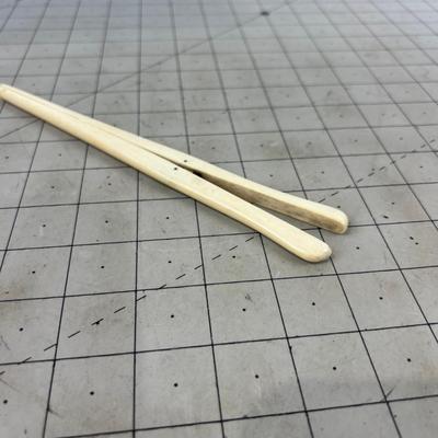 BONE , Glove Stretcher  ANTIQUE 