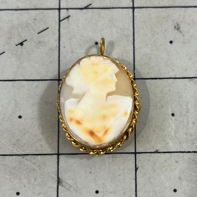 Gold CAMEO Marked 1/20th / 12 K Gold 
