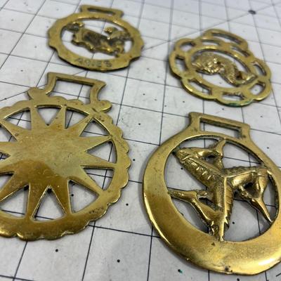 4 Horse Brasses Including a Pisces  and Aries 