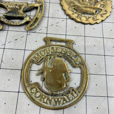 5 Horse Brasses all English Pubs 