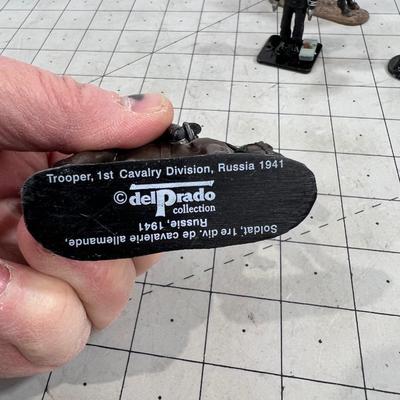 LEED Soldiers 1/35th Scale German & British 