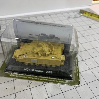 Mixed Selection (4) Military Vehicles 