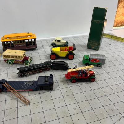 Loose Die Cast Vehicles, Mostly English 
