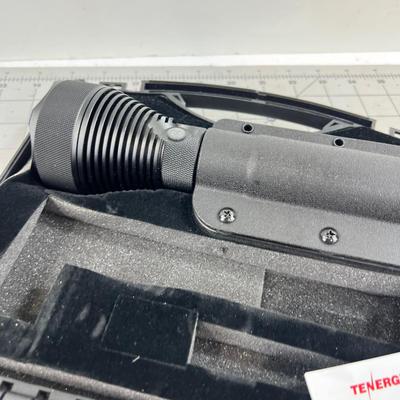 TENERGY Lithium Flashlight 