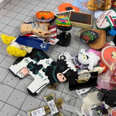 Huge Pile of Fridge Magnets & Stuff