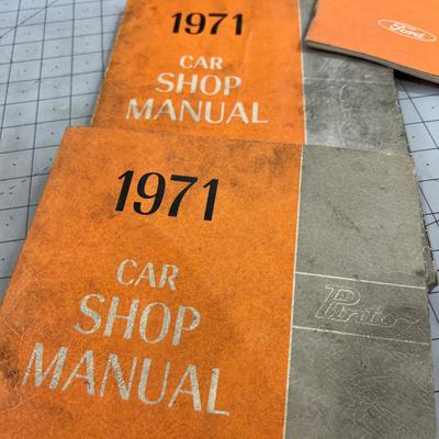 AUTOMOTIVE VINTAGE BOOKS; Mechanic, Shop Manuals and Repair Guides. 