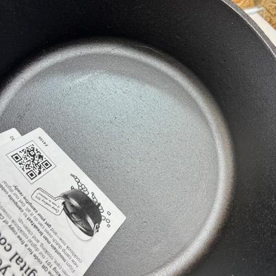 NEW LODGE CAST IRON OVEN Wow! 