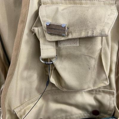 FISHING VEST with Tackle - Light Tan 