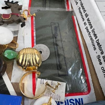 Tub full of Junk Drawer Clean out 