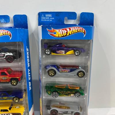 2 Packages of NEW HOT Wheels Sky Jump 