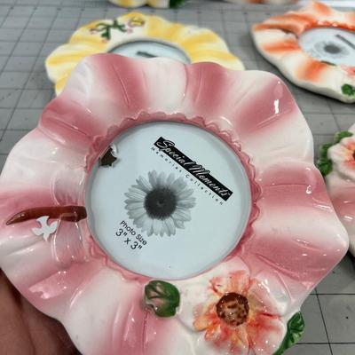6 Ceramic Floral Picture Frames 