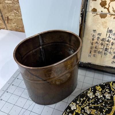 Grouping of Decorative Items