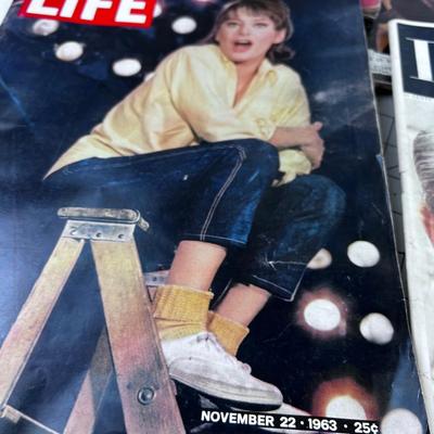 Look and Life Magazines 1960's and newer 