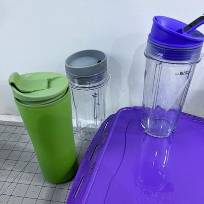 Tupperware Like Food Storage 