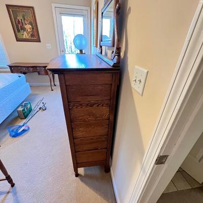 Oak Tall Boy Dresser With Beveled Mirror (UB1-RG)