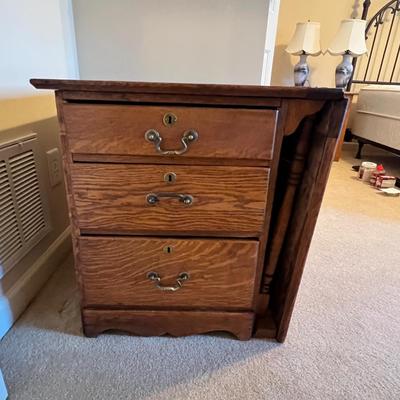 Unique Oak Folding/Expandable Desk/Nightstand (UB1-RG)