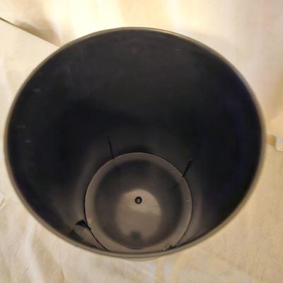 Pair of Trash Receptacle (BD-JS)