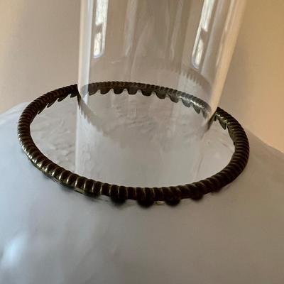 Glass & Brass Victorian Style Lamp (UB1-RG)