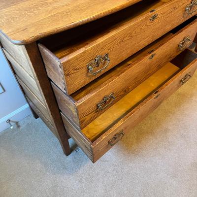 Three Drawer Oak Dresser (UB1-RG)