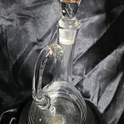 Vintage Hand-Blown Etched Glass Decanter with Solid Glass Stopper – A Classic Silhouette of Elegance