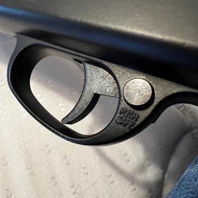 Remington AirMaster 77 Air Rifle Plus Pellets & More (UB1-RG)