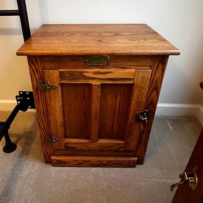 Pair of White Clad ‘Icebox Style’ Oak End Tables (UB1-RG)
