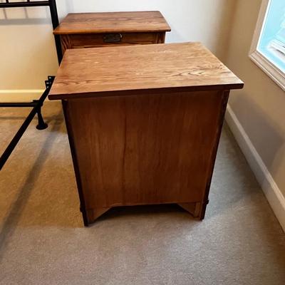 Pair of White Clad ‘Icebox Style’ Oak End Tables (UB1-RG)