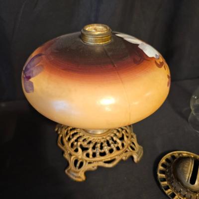 Vintage White Flower 'Gone With the Wind' Style Table Oil Lamp (BD-JS)