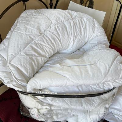 Full Sized Bedding - Cuddl Duds Duvet, Biltmore Sheet Sets & More (UB2-RG)