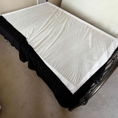 Full Sized Bedding - Cuddl Duds Duvet, Biltmore Sheet Sets & More (UB2-RG)