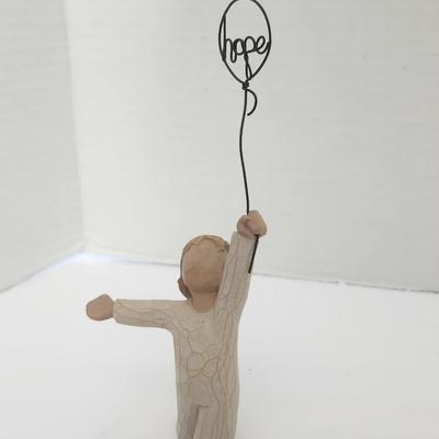 Willow Tree “Hope” Figurine with Wire Balloon Susan Lordi Demdaco Hand Painted Resin Sculpture