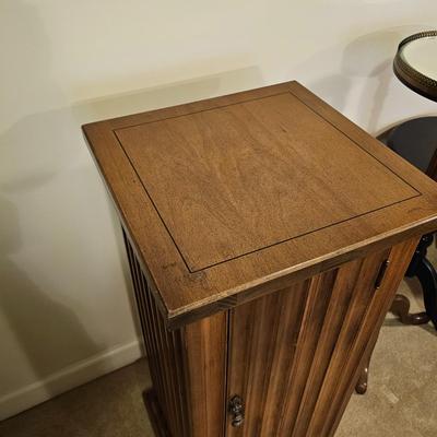 Wooden Column w/Fluted Design (BD-JS)