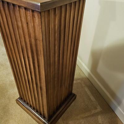 Wooden Column w/Fluted Design (BD-JS)