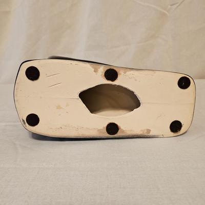 Black Ceramic 'Lovers Rendezvous' Sculpture (BD-JS)