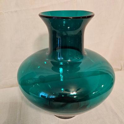 Two Hand Blown Green Glass Vases (BD-JS)