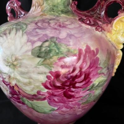 Large Hand Painted Porcelain Chrysanthemum Vase (LR-RG)