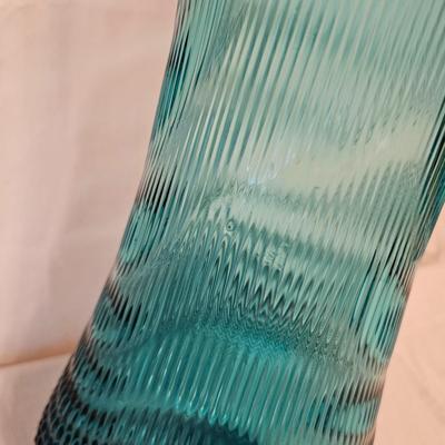 L. E. Smith-Style Nubby Swung Glass Vase (BD)