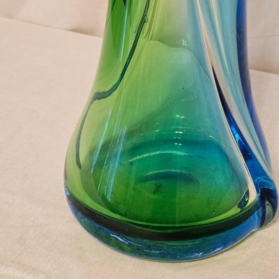 Eastern Glass Stretched Style Vase (BD-JS)