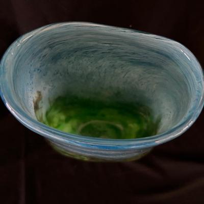 Signed Hand Blown Art Glass Vase (LR-RG)