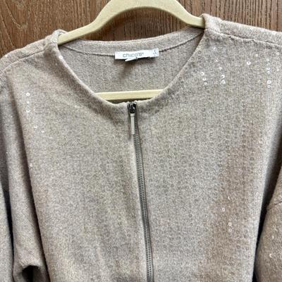 Sale Photo Thumbnail #3: Good condition