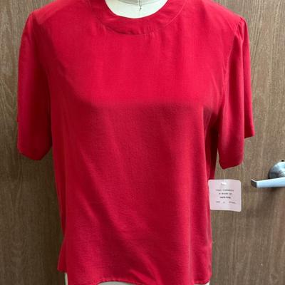 Sale Photo Thumbnail #110: In New with Tag condition.