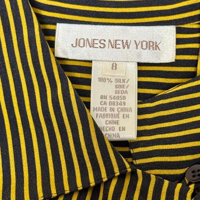 Sale Photo Thumbnail #22: Long sleeve with collar, very good used condition.