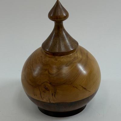 Sale Photo Thumbnail #115: In very good condition.