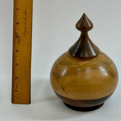 Sale Photo Thumbnail #111: In very good condition.