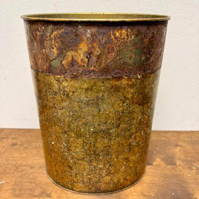 Sale Photo Thumbnail #88: In fair condition with lots of rust. Approx. 13" tall.