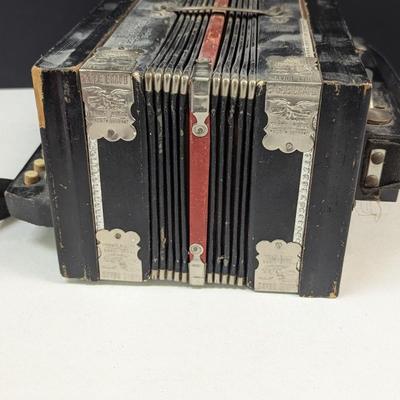 Vintage Bell Metal Reeds Accordion